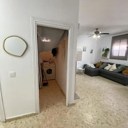 Precioso En El Centro De Conil Familias, Parejas Y Grupos Apartmán *