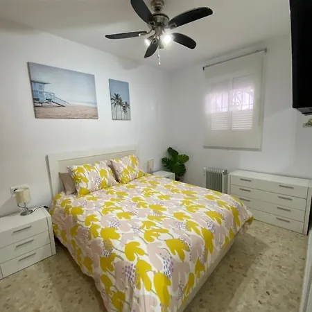 Precioso En El Centro De Conil Familias, Parejas Y Grupos Apartmán *